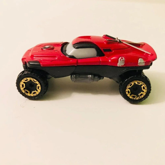 Hot Wheels MOTU Phantastique Skeletor Diecast and Marvel Deadpool Character Car - Picture 13 of 16